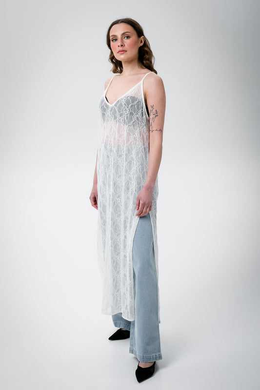 Lace accessory dress white