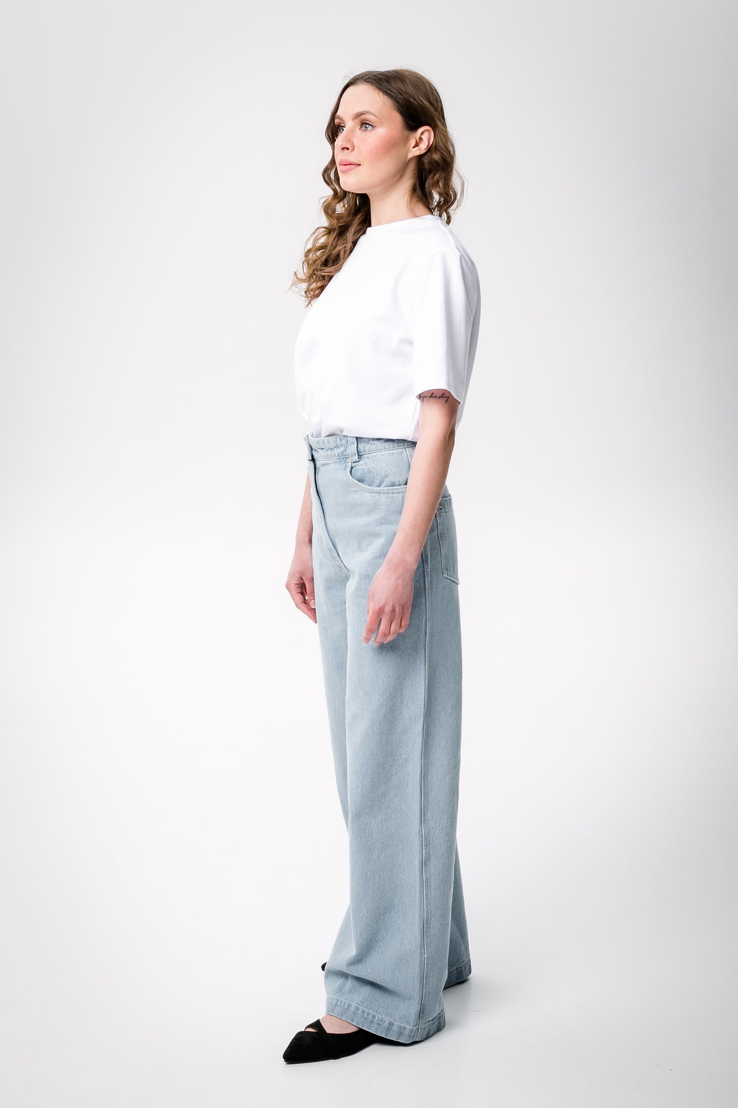 White basic T-shirt