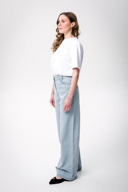 White basic T-shirt